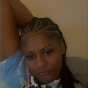 Meet your Posher, Sharee